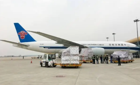 南通昆明机场物流助力鲜花输送全国